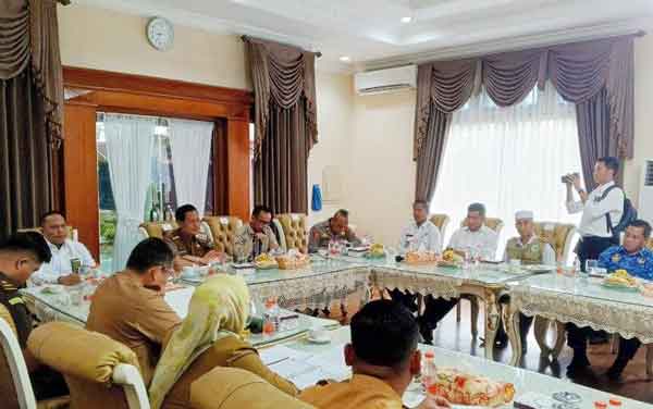 Kades Sukaraja SP Padang mengundurkan diri.

foto: dok google